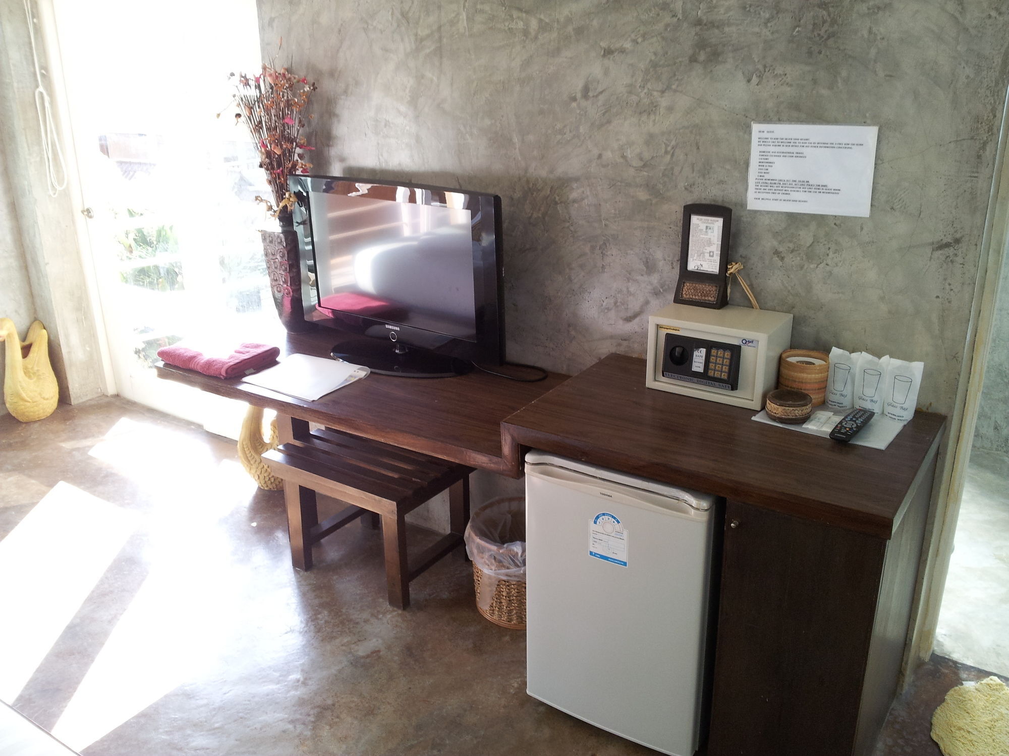 Silver Sands Beach Resort Ko Tao Buitenkant foto
