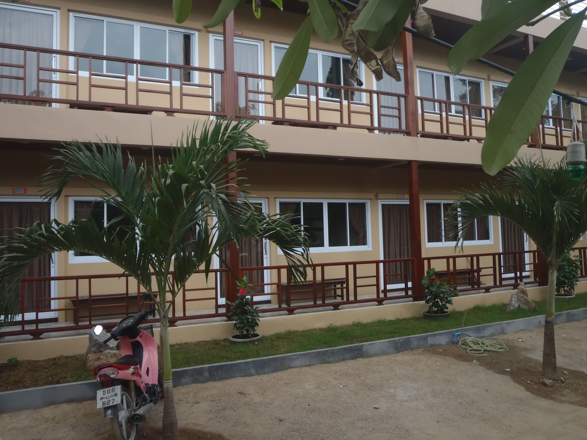 Silver Sands Beach Resort Ko Tao Buitenkant foto