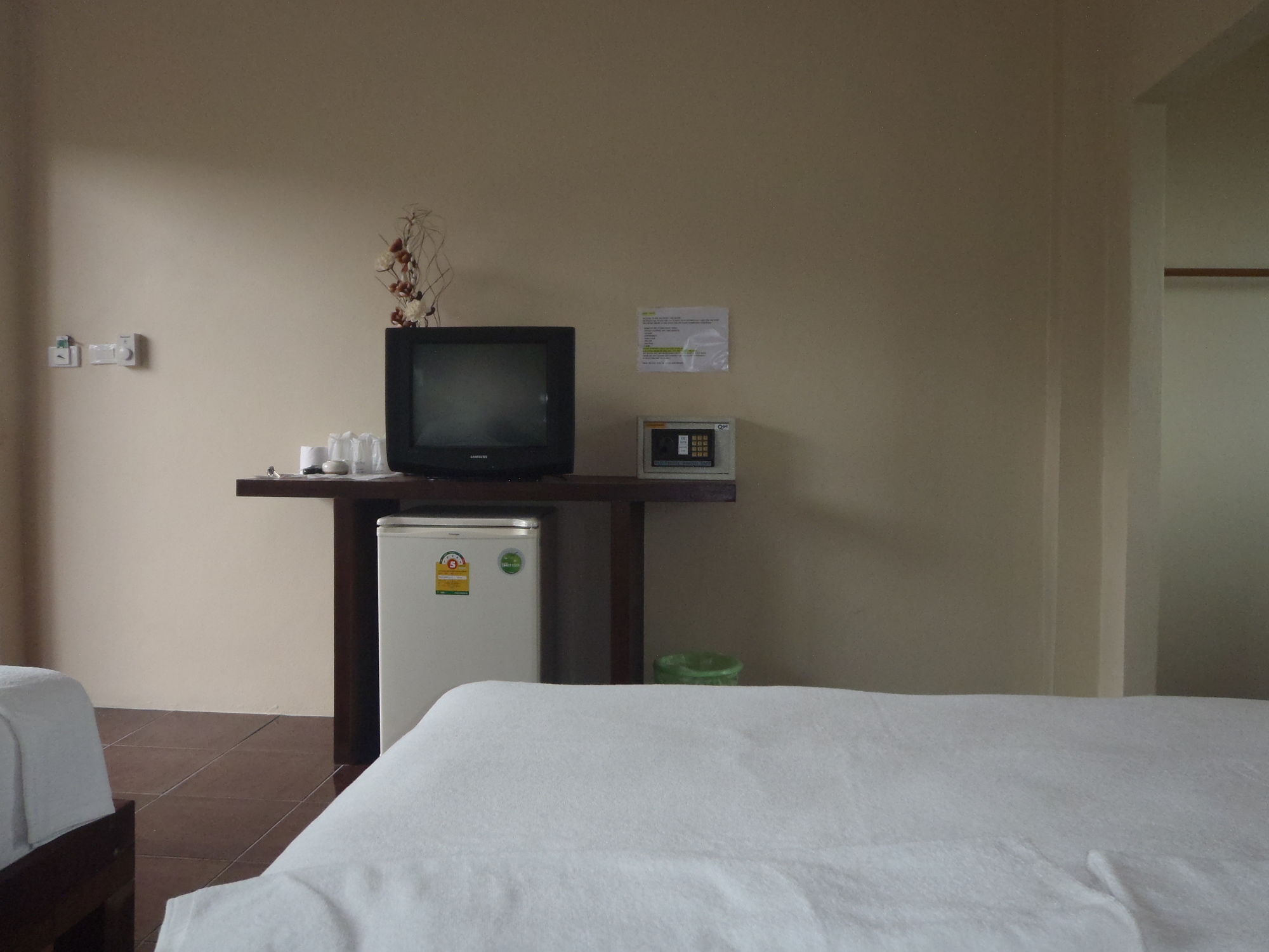 Silver Sands Beach Resort Ko Tao Buitenkant foto